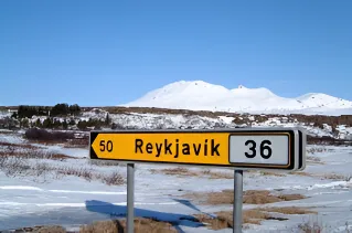 Tietoa islannin kielestä